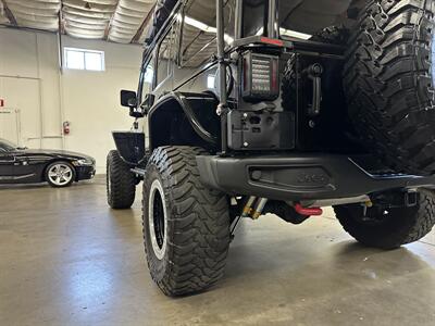 2015 Jeep Wrangler Unlimited Rubicon  OVERLANDER TENT SETUP - Photo 49 - Portland, OR 97220