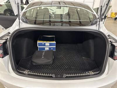 2020 Tesla Model 3 Long Range  1-Owner AWD - Photo 24 - Portland, OR 97220