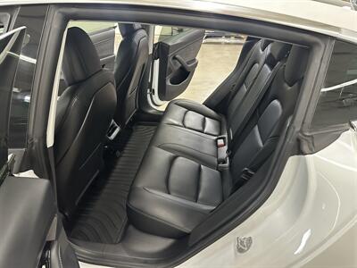 2020 Tesla Model 3 Long Range  1-Owner AWD - Photo 13 - Portland, OR 97220