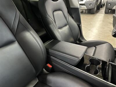 2020 Tesla Model 3 Long Range  1-Owner AWD - Photo 27 - Portland, OR 97220