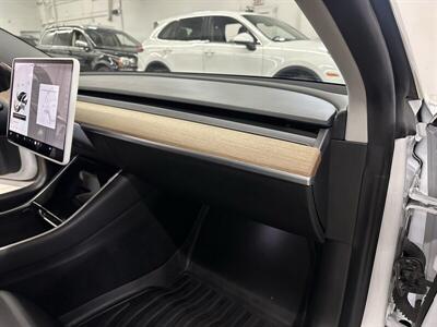2020 Tesla Model 3 Long Range  1-Owner AWD - Photo 21 - Portland, OR 97220