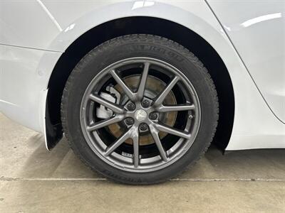 2020 Tesla Model 3 Long Range  1-Owner AWD - Photo 40 - Portland, OR 97220
