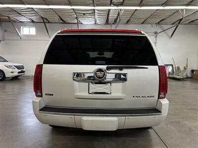 2011 Cadillac Escalade   - Photo 4 - Portland, OR 97220