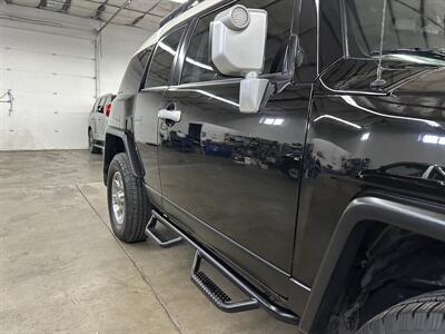 2011 Toyota FJ Cruiser   - Photo 38 - Portland, OR 97220