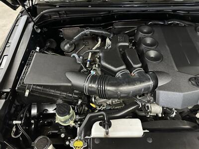 2011 Toyota FJ Cruiser   - Photo 45 - Portland, OR 97220