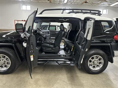 2011 Toyota FJ Cruiser   - Photo 14 - Portland, OR 97220