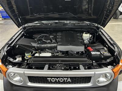 2011 Toyota FJ Cruiser   - Photo 9 - Portland, OR 97220