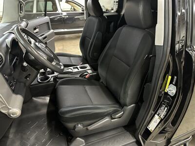 2011 Toyota FJ Cruiser   - Photo 30 - Portland, OR 97220