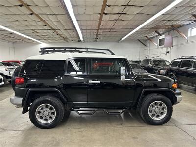 2011 Toyota FJ Cruiser   - Photo 2 - Portland, OR 97220