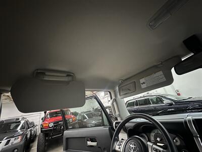 2011 Toyota FJ Cruiser   - Photo 28 - Portland, OR 97220