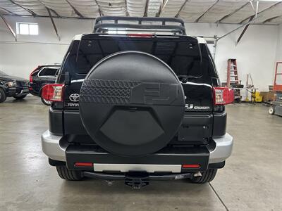 2011 Toyota FJ Cruiser   - Photo 4 - Portland, OR 97220