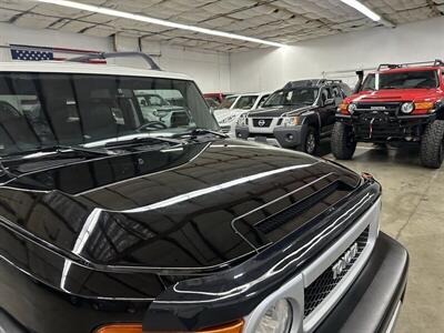 2011 Toyota FJ Cruiser   - Photo 35 - Portland, OR 97220
