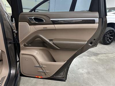 2013 Porsche Cayenne Diesel   - Photo 39 - Portland, OR 97220