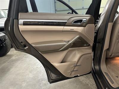 2013 Porsche Cayenne Diesel   - Photo 38 - Portland, OR 97220