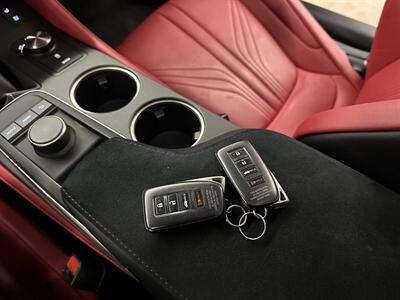 2017 Lexus RC F   - Photo 39 - Portland, OR 97220