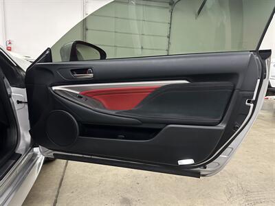 2017 Lexus RC F   - Photo 19 - Portland, OR 97220