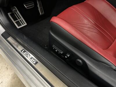 2017 Lexus RC F   - Photo 28 - Portland, OR 97220