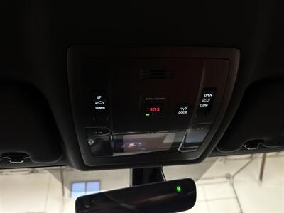 2017 Lexus RC F   - Photo 41 - Portland, OR 97220