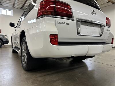 2010 Lexus LX 570   - Photo 47 - Portland, OR 97220