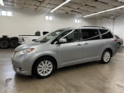 2014 Toyota Sienna Limited 7-Passenger   - Photo 6 - Portland, OR 97220