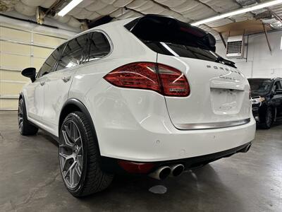 2014 Porsche Cayenne Turbo - Photo 54 - Portland, OR 97220