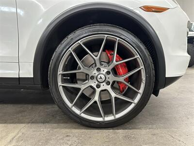 2014 Porsche Cayenne Turbo - Photo 58 - Portland, OR 97220