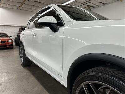2014 Porsche Cayenne Turbo - Photo 52 - Portland, OR 97220
