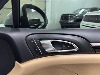2014 Porsche Cayenne Turbo - Photo 28 - Portland, OR 97220