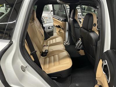 2014 Porsche Cayenne Turbo - Photo 11 - Portland, OR 97220