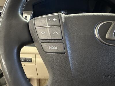 2014 Lexus LX 570   - Photo 35 - Portland, OR 97220