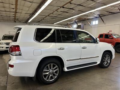 2014 Lexus LX 570   - Photo 3 - Portland, OR 97220