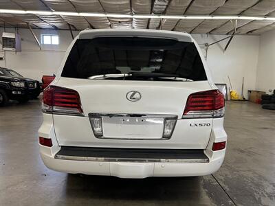 2014 Lexus LX 570   - Photo 4 - Portland, OR 97220