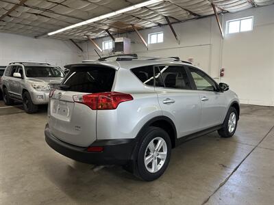 2014 Toyota RAV4 XLE  AWD - Photo 3 - Portland, OR 97220