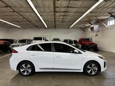 2019 Hyundai IONIQ Electric   - Photo 2 - Portland, OR 97220