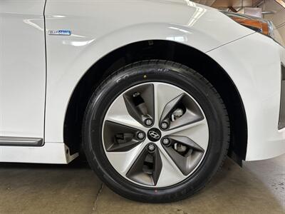 2019 Hyundai IONIQ Electric   - Photo 9 - Portland, OR 97220