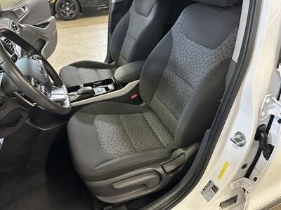 2019 Hyundai IONIQ Electric   - Photo 31 - Portland, OR 97220