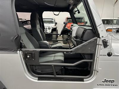2006 Jeep Wrangler Unlimited 2dr SUV  LJ - Photo 39 - Portland, OR 97220