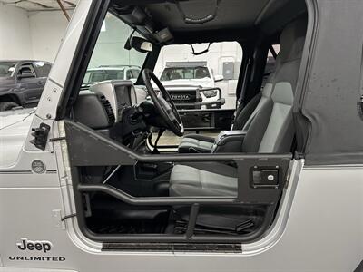 2006 Jeep Wrangler Unlimited 2dr SUV  LJ - Photo 38 - Portland, OR 97220