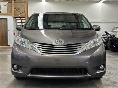 2017 Toyota Sienna XLE 7-Passenger - Photo 7 - Portland, OR 97220