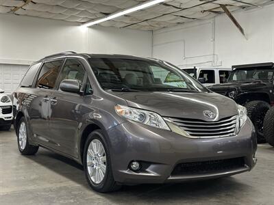 2017 Toyota Sienna XLE 7-Passenger - Photo 1 - Portland, OR 97220