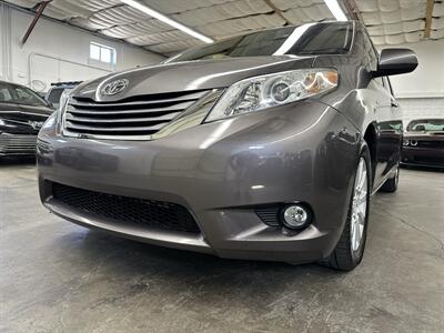 2017 Toyota Sienna XLE 7-Passenger - Photo 44 - Portland, OR 97220