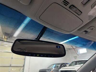 2015 Toyota Sienna XLE 7-Passenger - Photo 35 - Portland, OR 97220