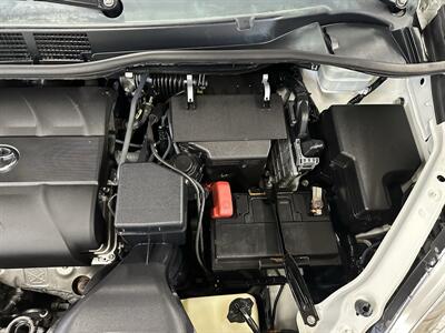 2015 Toyota Sienna XLE 7-Passenger - Photo 45 - Portland, OR 97220
