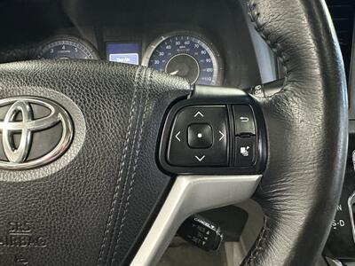2015 Toyota Sienna XLE 7-Passenger - Photo 30 - Portland, OR 97220