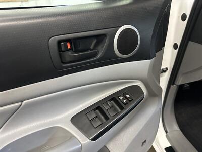 2013 Toyota Tacoma V6 Long Bed - Photo 26 - Portland, OR 97220