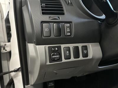 2013 Toyota Tacoma V6 Long Bed - Photo 28 - Portland, OR 97220