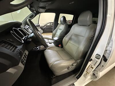 2013 Toyota Tacoma V6  Long Bed - Photo 33 - Portland, OR 97220