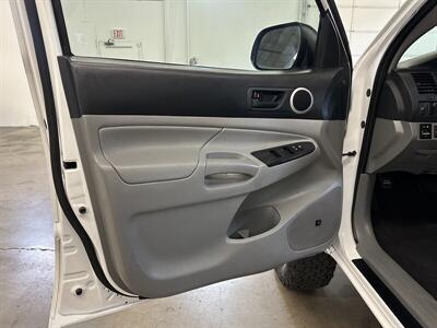 2013 Toyota Tacoma V6 Long Bed - Photo 25 - Portland, OR 97220