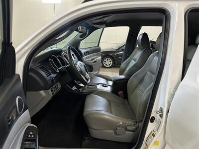 2013 Toyota Tacoma V6 Long Bed - Photo 17 - Portland, OR 97220
