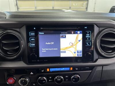 2017 Toyota Tacoma TRD Pro   - Photo 24 - Portland, OR 97220